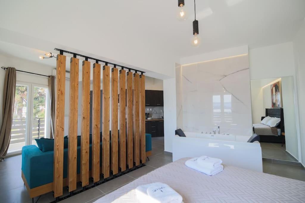 וולוס La Casa New Central Coastal Apartment & Jacuzzi מראה חיצוני תמונה